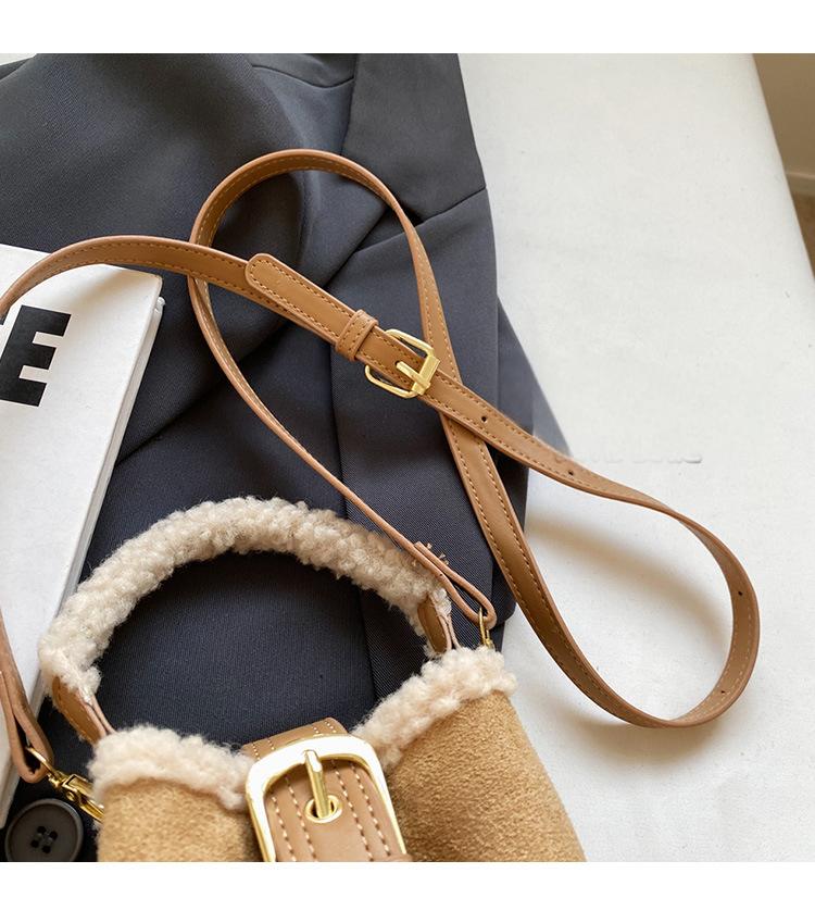 Retro plush bag versatile mini bag