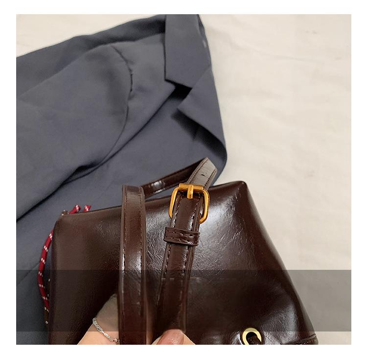 Autumn and winter versatile crossbody bag super popular portable bucket bag