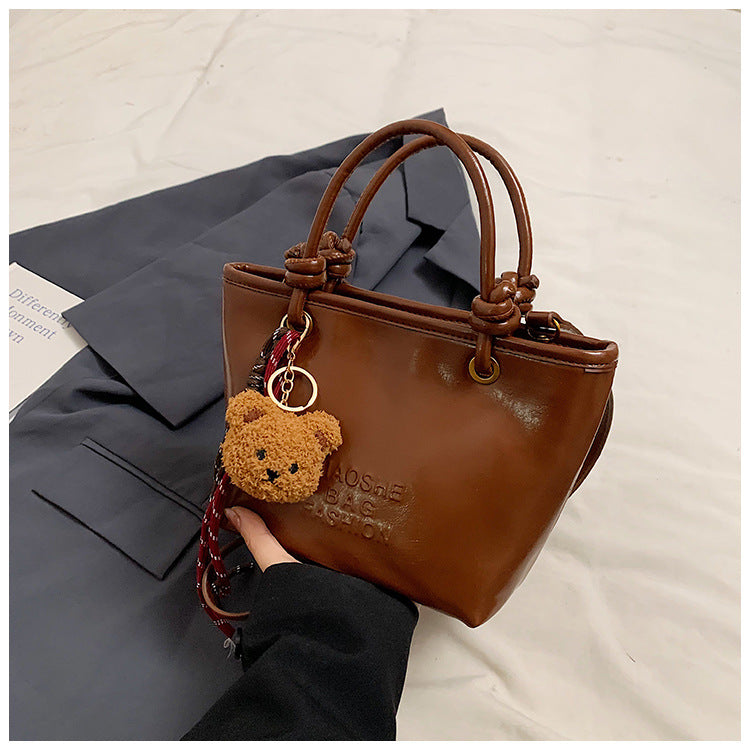 Autumn and winter versatile crossbody bag super popular portable bucket bag